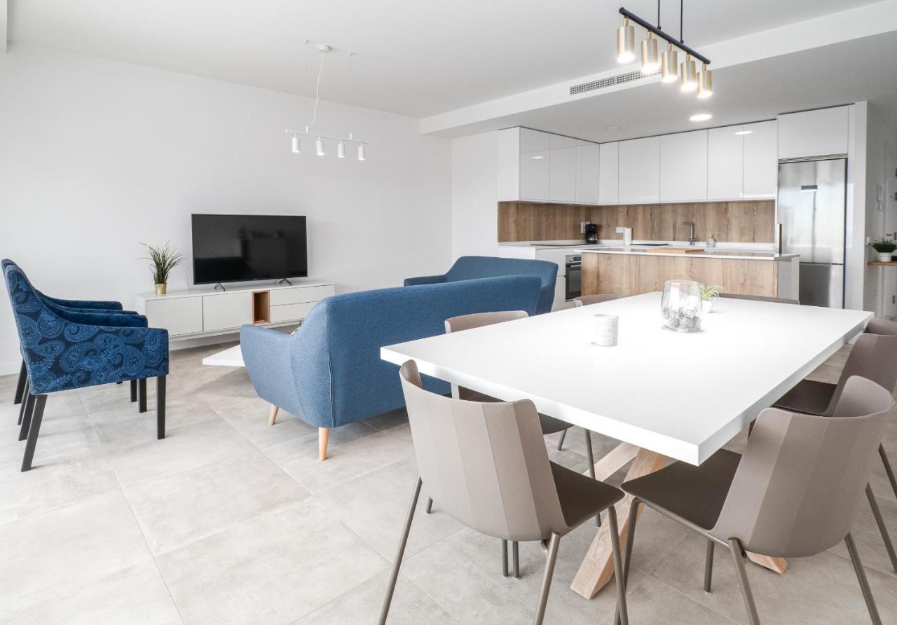 South Bay 2381 Penthouse Apartamento Estepona